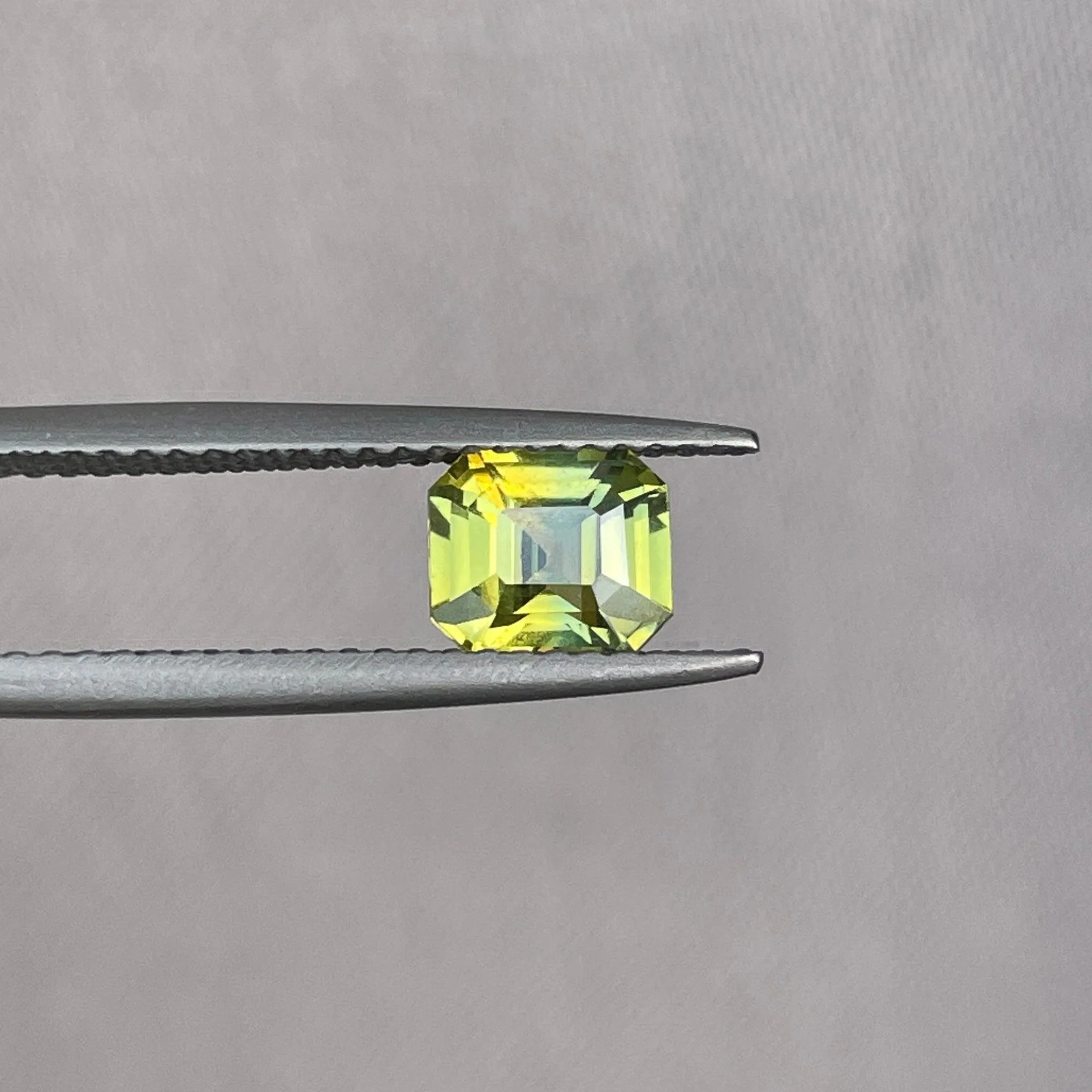 1.18 ct Oval Greenish Yellow Sapphire