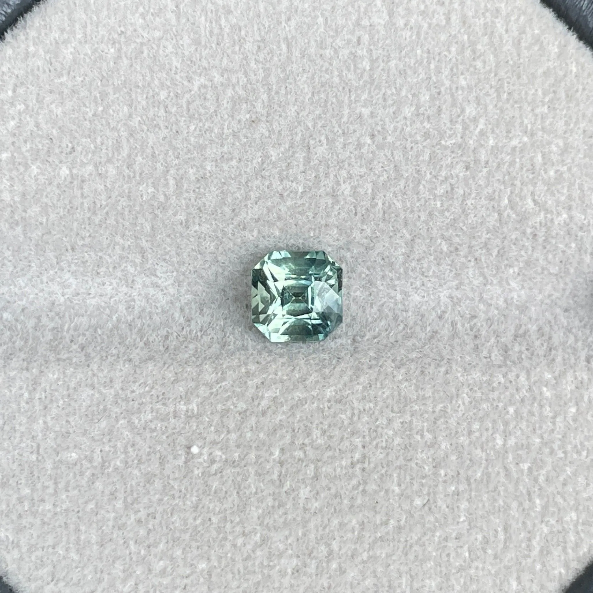 1.31 carats Light Green Sapphire
