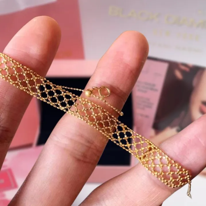 18k Yellow Gold Vintage Lace Bracelet