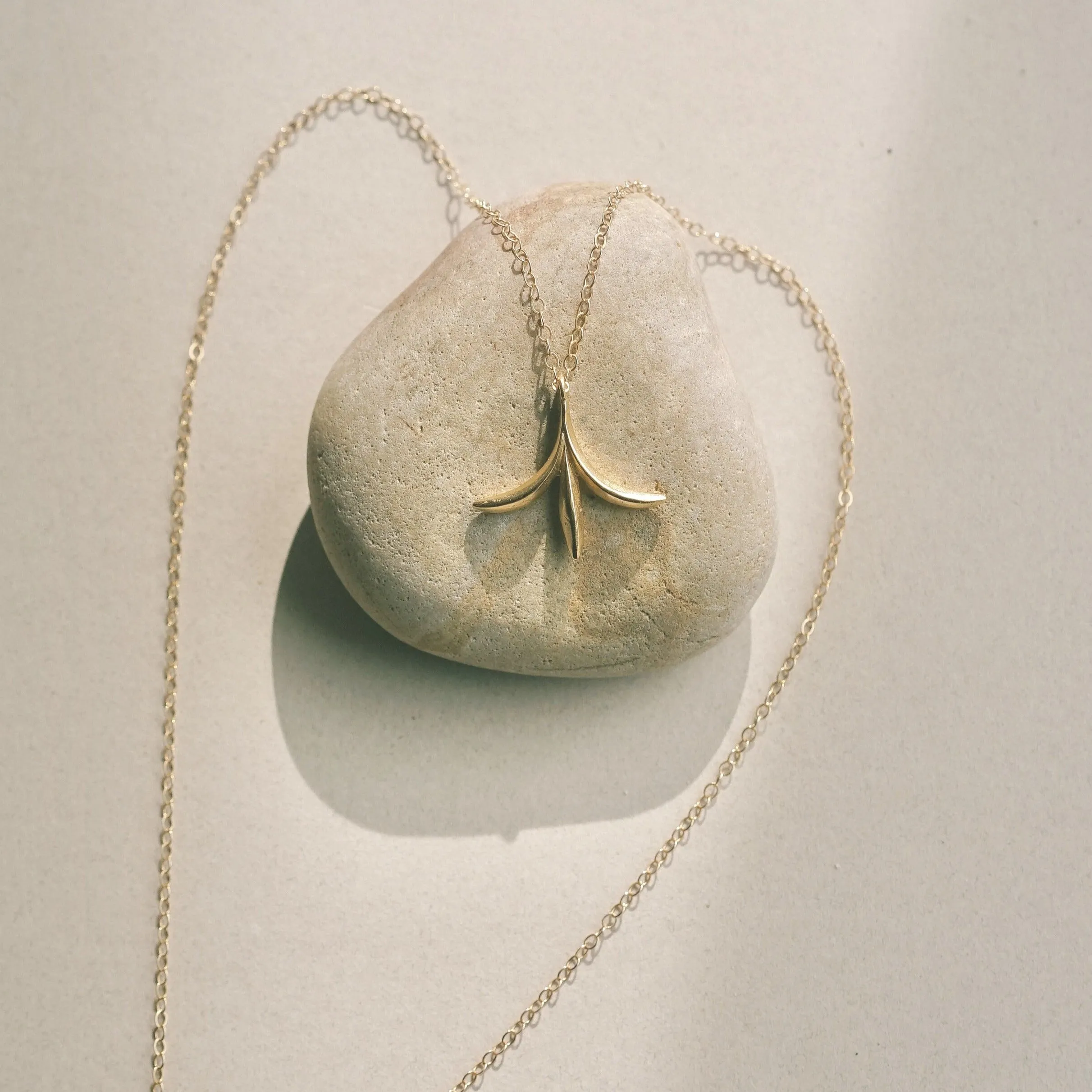 Faye Necklace
