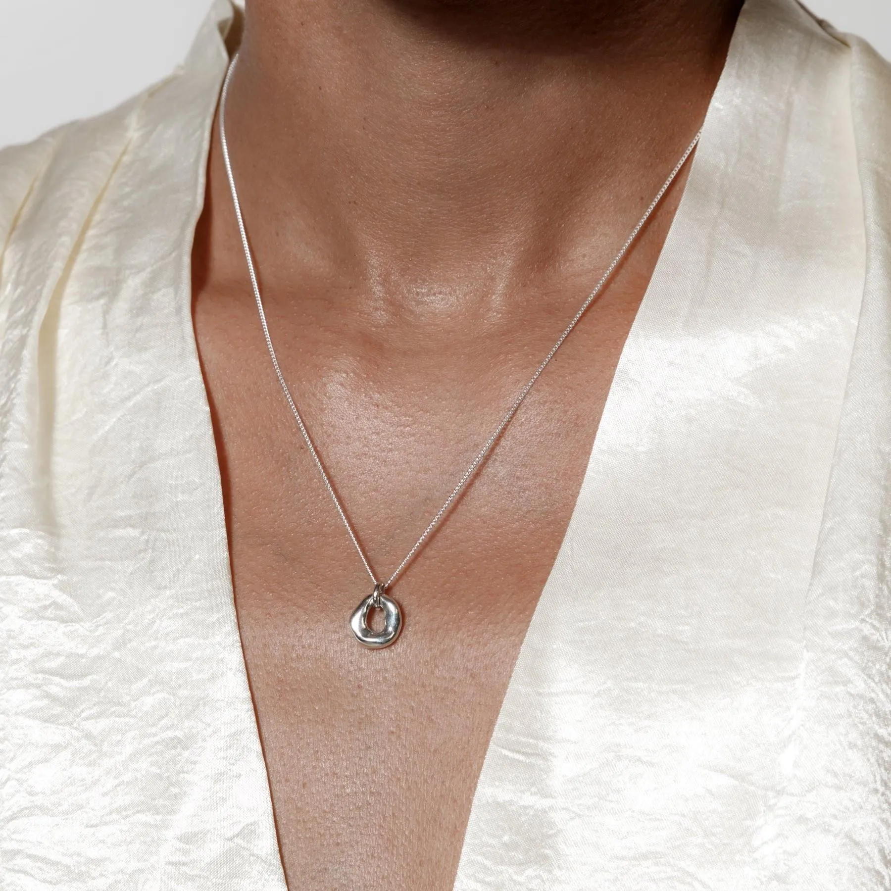 Gigi Necklace (Sterling Silver)
