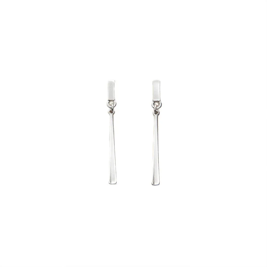 Hot Tomato Matt Silver Finish Drop Earrings