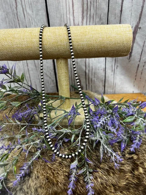Navajo Pearl 4mm 18" Strand Necklace