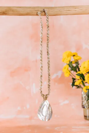 Necklace Oval Shell Pendant - Beige (NCK 025)